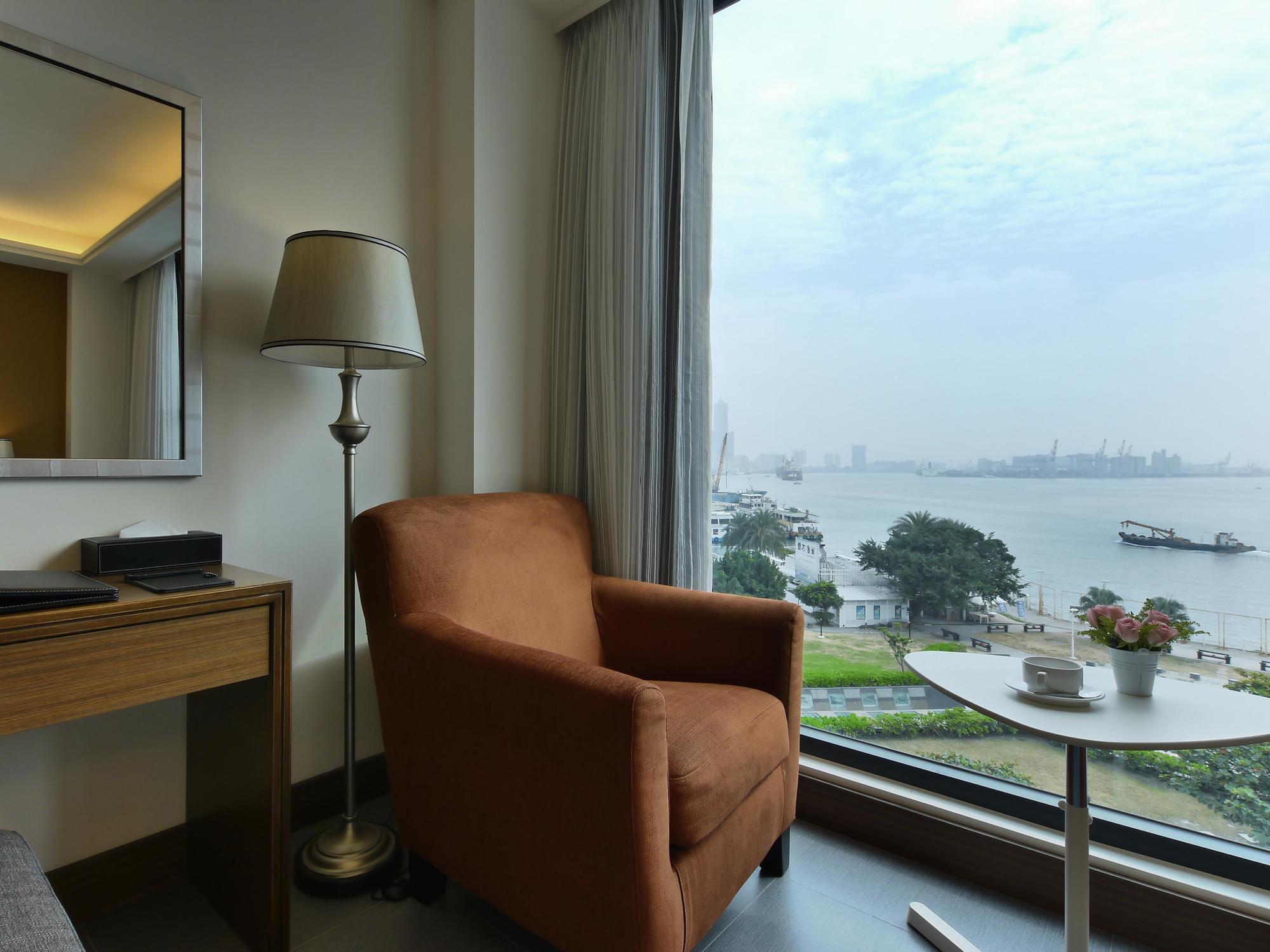 Watermark Hotel - Sizihwan Kaohsiung Bagian luar foto