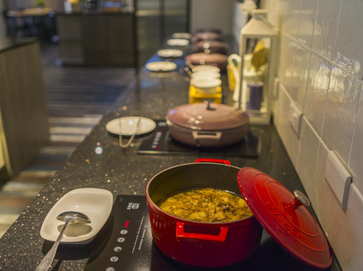 Watermark Hotel - Sizihwan Kaohsiung Bagian luar foto