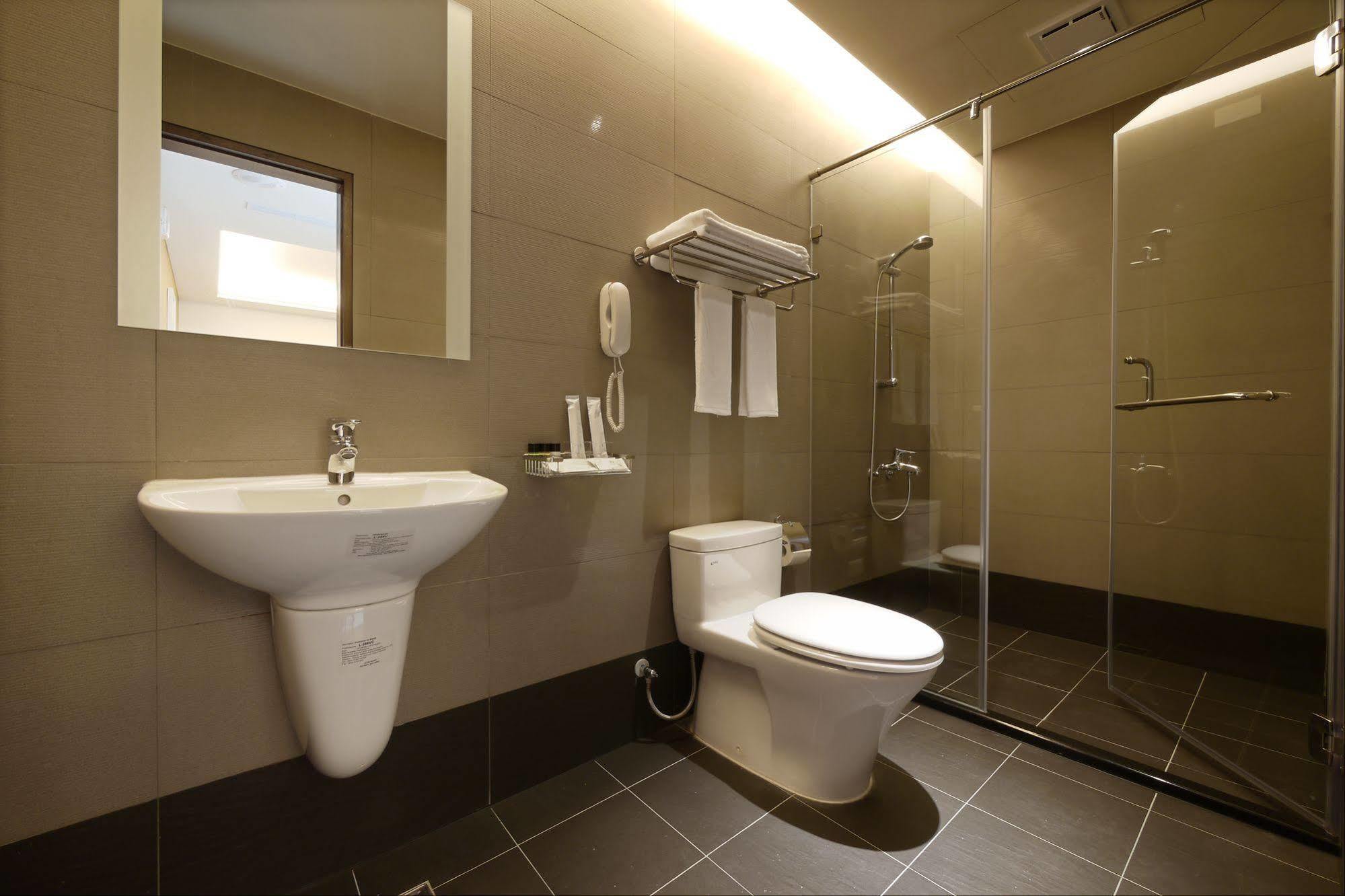 Watermark Hotel - Sizihwan Kaohsiung Bagian luar foto