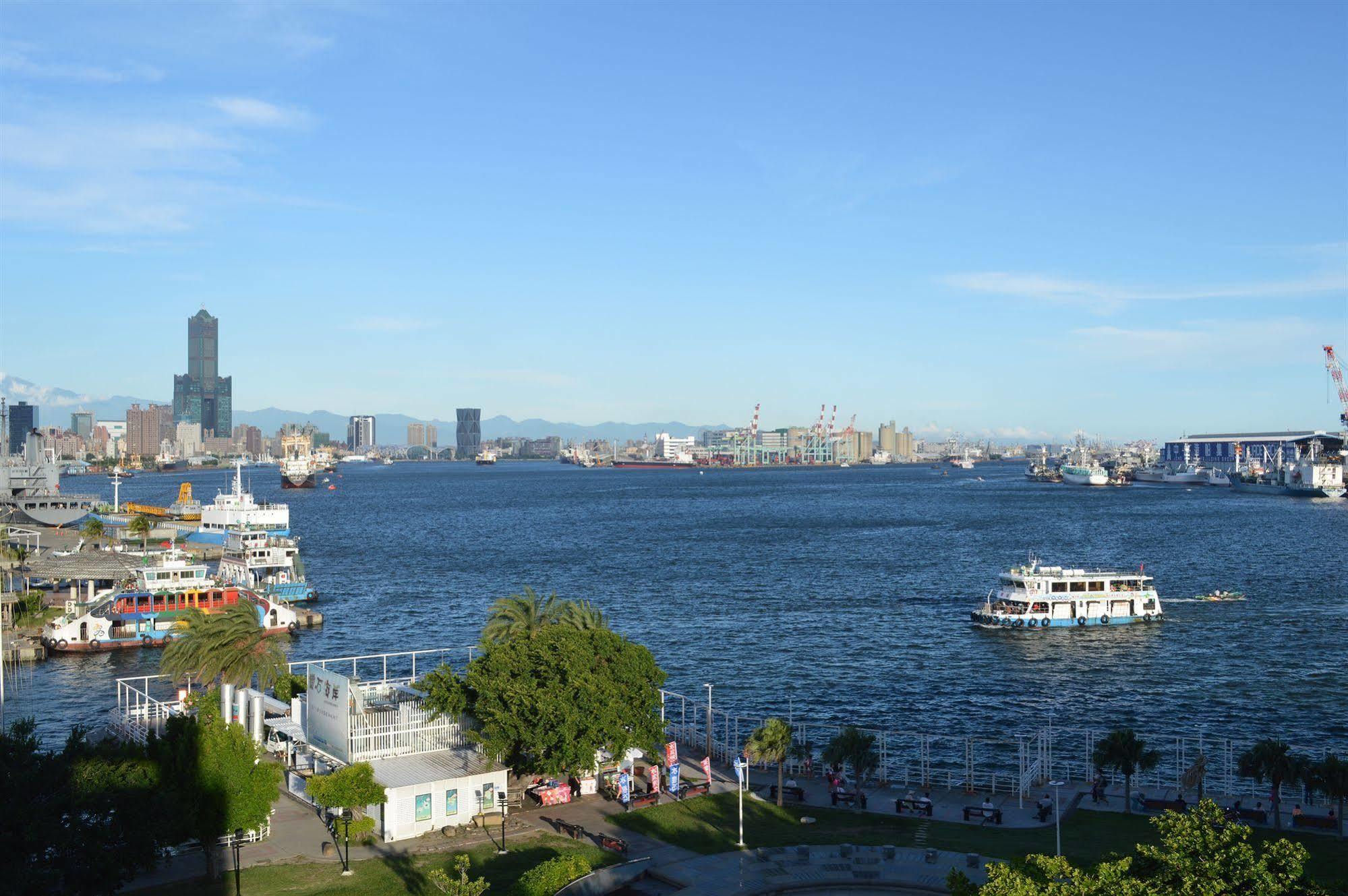 Watermark Hotel - Sizihwan Kaohsiung Bagian luar foto